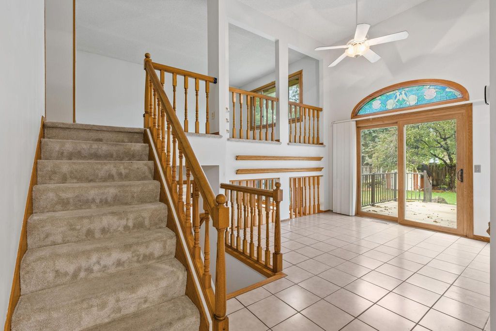 9163 Ranchview Lane N, Maple Grove, MN 55369 — photo 4