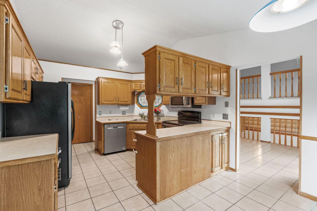 9163 Ranchview Lane N, Maple Grove, MN 55369 — photo 5