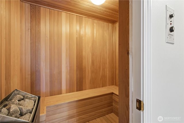 15423 SE 58th Street, Bellevue, WA 98006