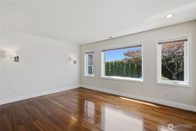 15423 SE 58th Street, Bellevue, WA 98006