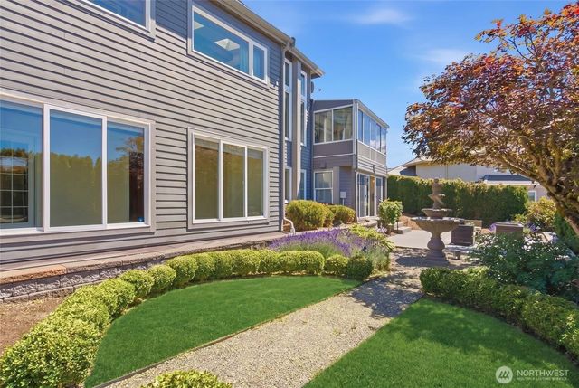 15423 SE 58th Street, Bellevue, WA 98006