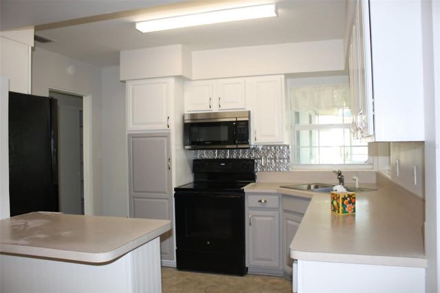 4331 MAGNOLIA AVENUE, Leesburg, FL 34748