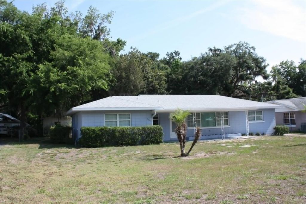 4331 MAGNOLIA AVENUE, Leesburg, FL 34748