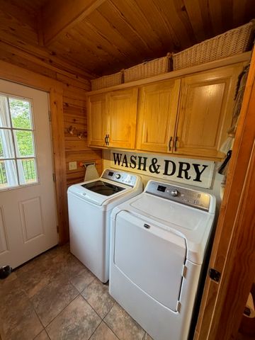 369 Lake Forest Drive, Eureka Springs, AR 72631