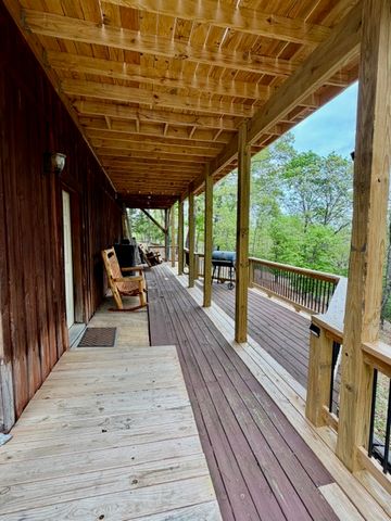 369 Lake Forest Drive, Eureka Springs, AR 72631
