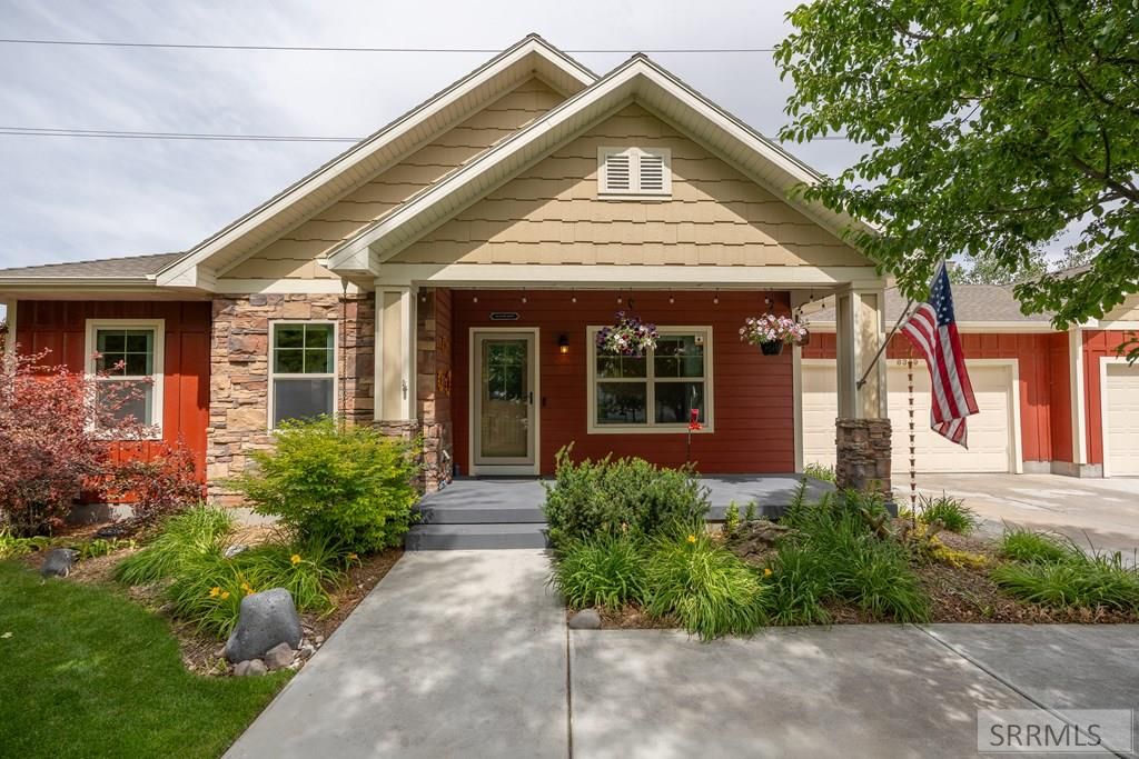 Image 2 of property listing at 6349 Tower Castle Loop, Ammon, ID 83406