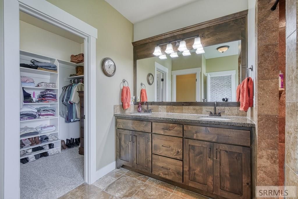 Image 22 of property listing at 6349 Tower Castle Loop, Ammon, ID 83406