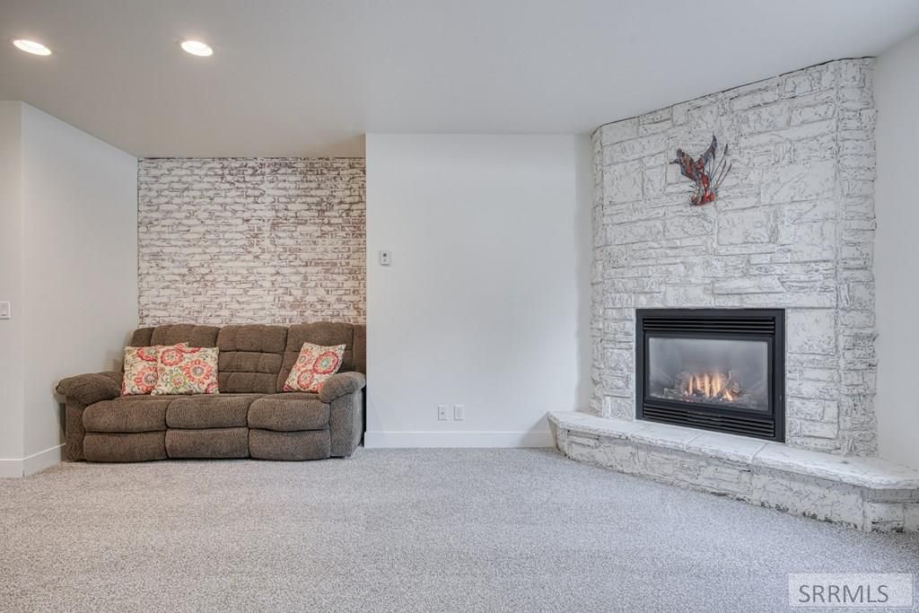 Image 34 of property listing at 6349 Tower Castle Loop, Ammon, ID 83406