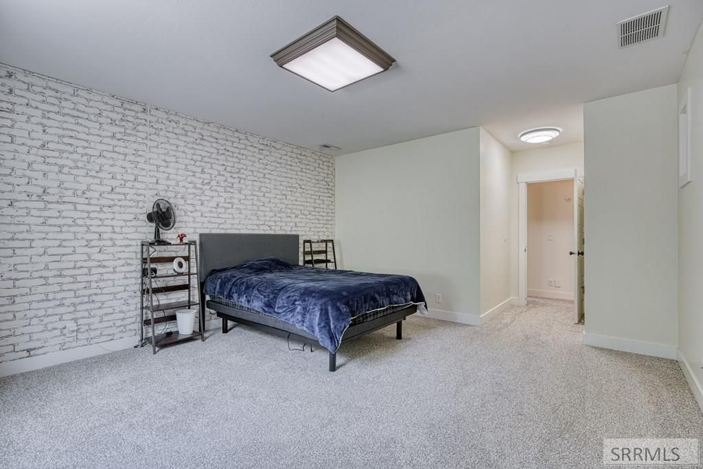 Image 38 of property listing at 6349 Tower Castle Loop, Ammon, ID 83406