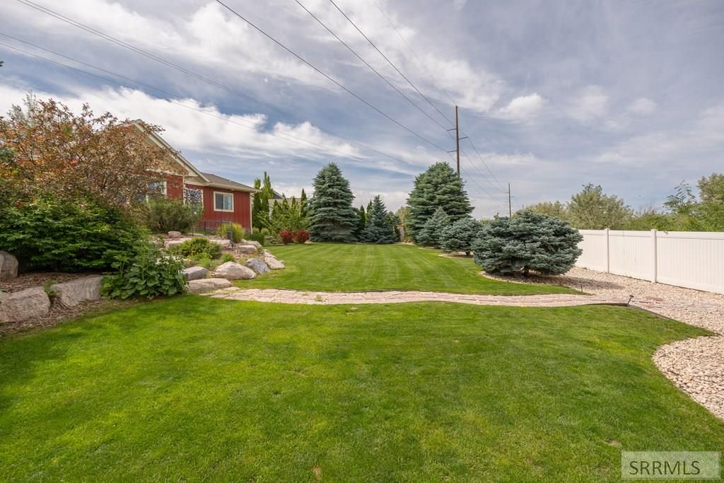 Image 53 of property listing at 6349 Tower Castle Loop, Ammon, ID 83406