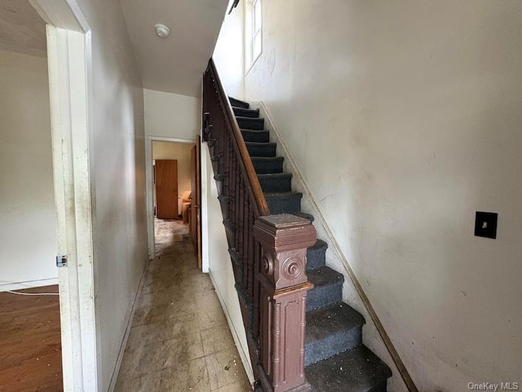 308 S 7th Avenue, Mount Vernon, NY 10550 — photo 3