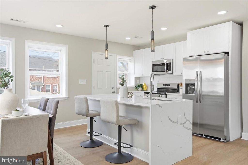 Image 6 of property listing at 1300 PENTRIDGE RD, Baltimore, MD 21239