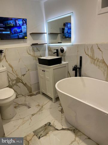 923 LINDLEY AVE, Philadelphia, PA 19141