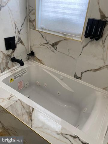 923 LINDLEY AVE, Philadelphia, PA 19141