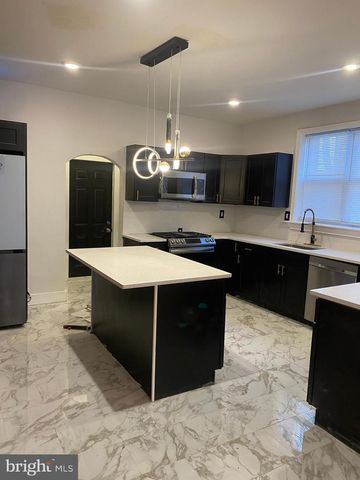 923 LINDLEY AVE, Philadelphia, PA 19141