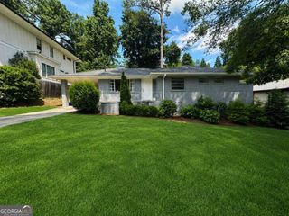 1447 Brook Valley Lane NE, Atlanta, GA 30324