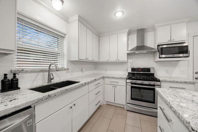 4114 Tartan Lane, Houston, TX 77025