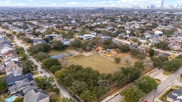 4114 Tartan Lane, Houston, TX 77025