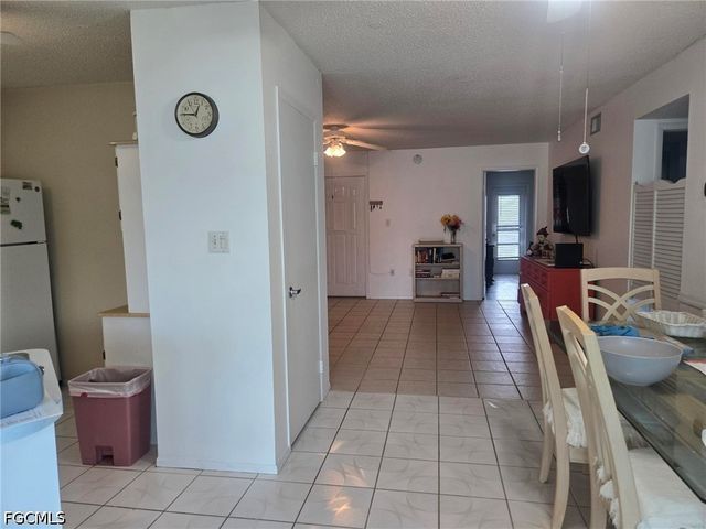 7400 College PKWY 74D, Fort Myers, FL 33907