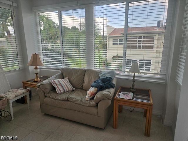 7400 College PKWY 74D, Fort Myers, FL 33907