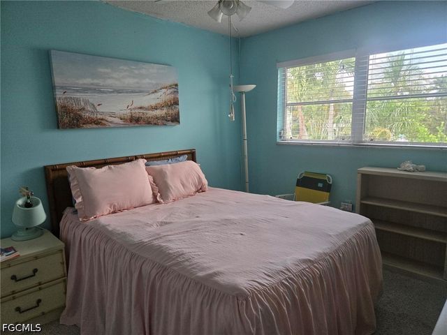 7400 College PKWY 74D, Fort Myers, FL 33907