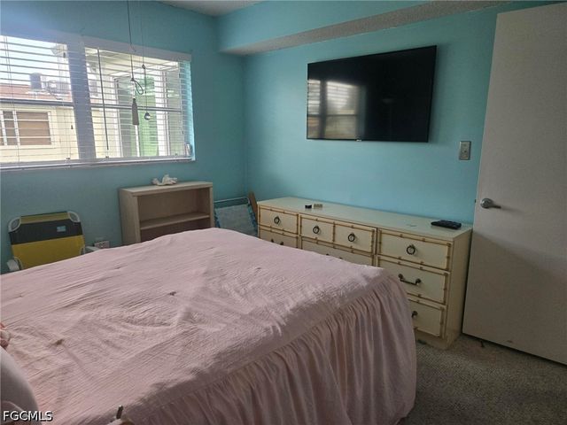 7400 College PKWY 74D, Fort Myers, FL 33907