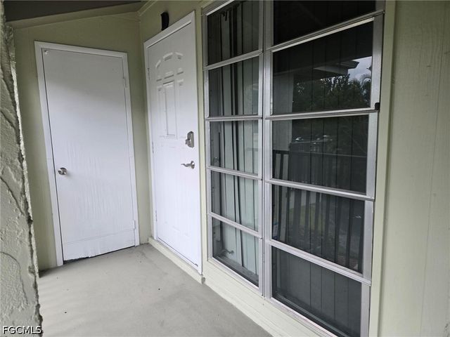 7400 College PKWY 74D, Fort Myers, FL 33907