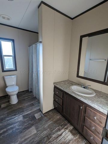 108 N Canadian Street, Wheeler, TX 79096