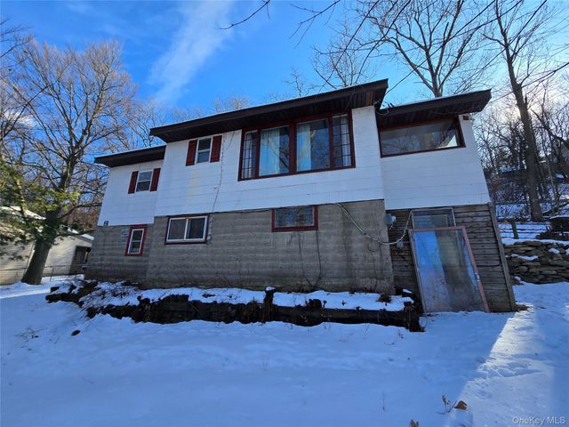 2 Ascension Trail, Monroe, NY 10950