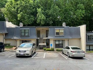 68 La Rue Place NW, Atlanta, GA 30327