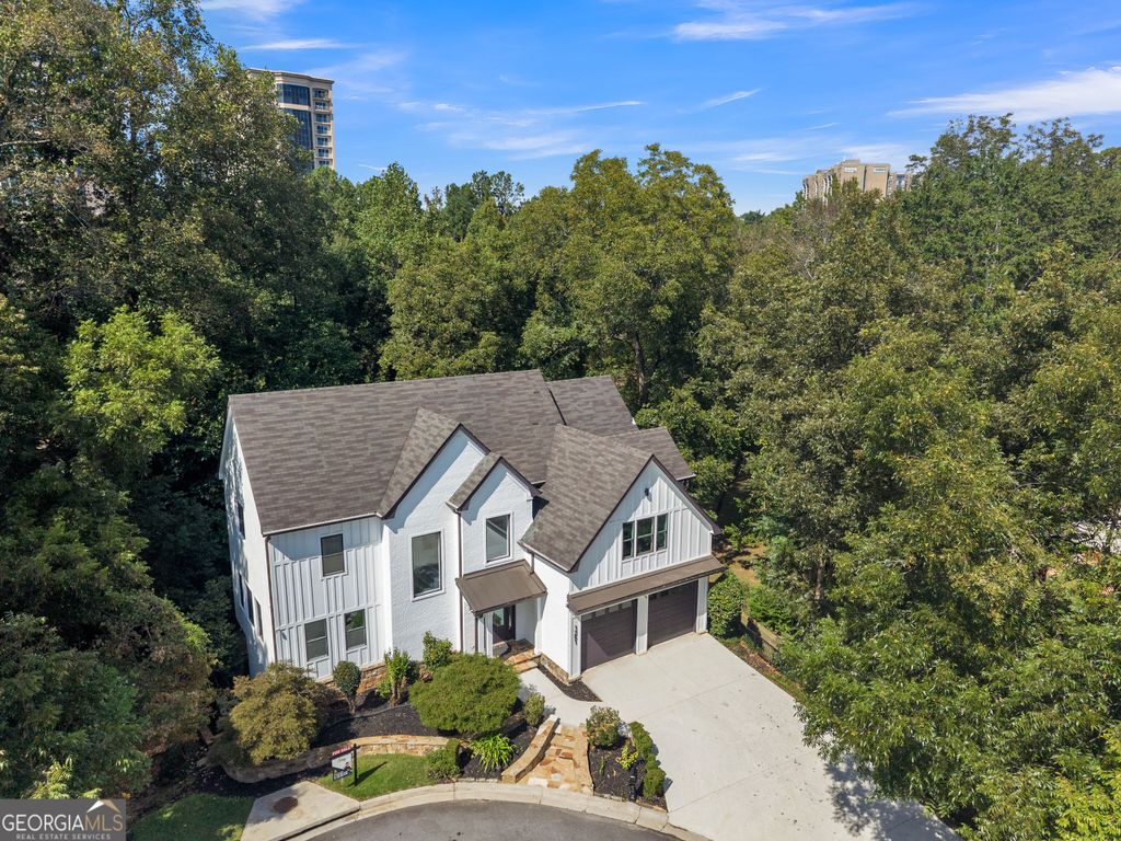1251 Brookhaven Hideaway Court NE, Atlanta, GA 30319 — photo 2