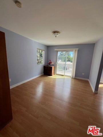 17355 Lemac Street, Northridge (los Angeles), CA 91325