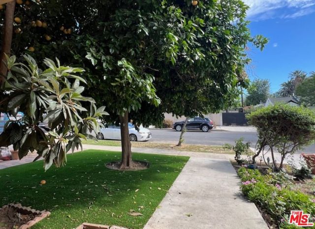 17355 Lemac Street, Northridge (los Angeles), CA 91325