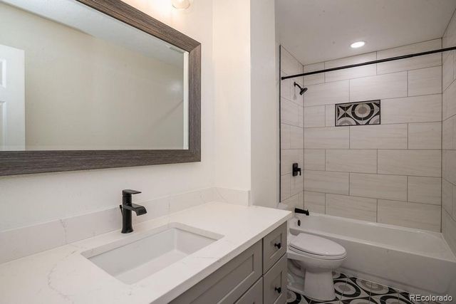 2308 S Lima Street, Aurora, CO 80014