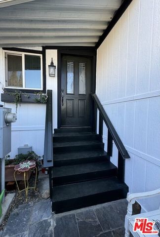 25000 Hawkbryn Avenue 88, Newhall (santa Clarita), CA 91321