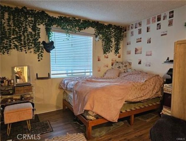 18307 Burbank Boulevard 41, Tarzana (los Angeles), CA 91356