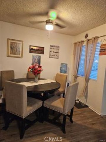 18307 Burbank Boulevard 41, Tarzana (los Angeles), CA 91356