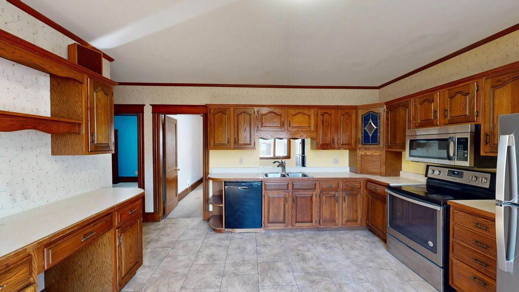 65 Jefferson Street, Lewiston, ME 04240 — photo 5