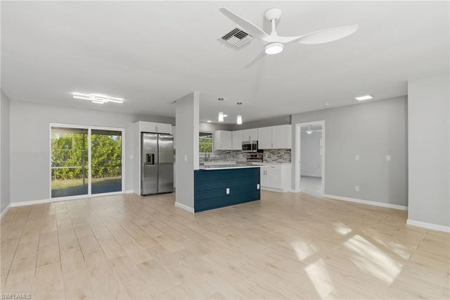 6152 Park RD, Fort Myers, FL 33908