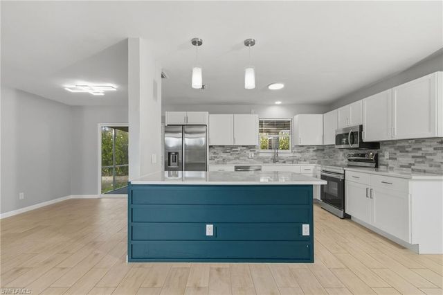 6152 Park RD, Fort Myers, FL 33908