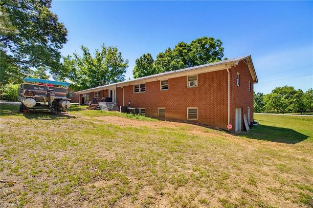 605 Clarksbury Church Road, Thomasville, NC 27360