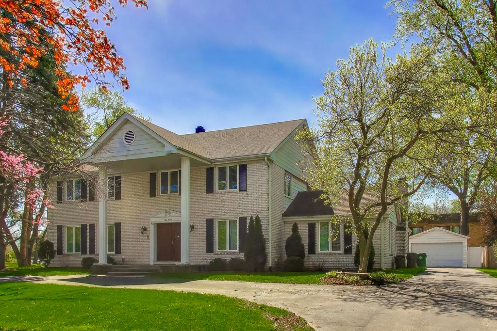511 Mark Lane, Downers Grove, IL 60516
