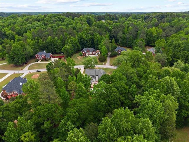 85 Costleys Bridge Drive, Oxford, GA 30054