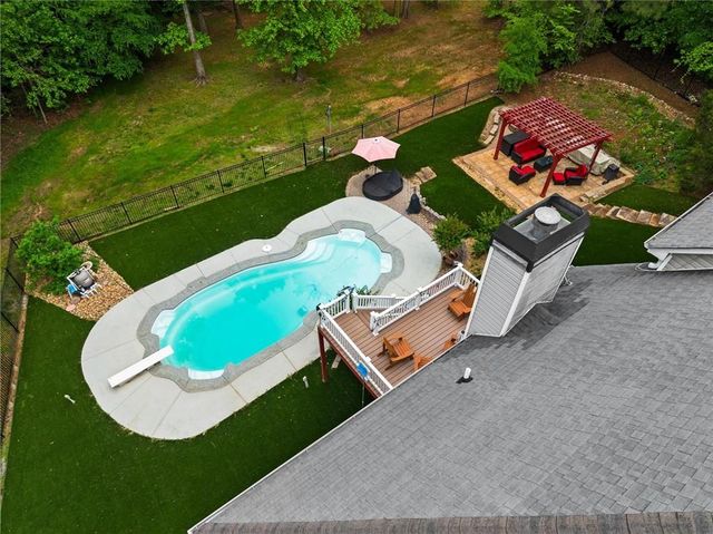 85 Costleys Bridge Drive, Oxford, GA 30054