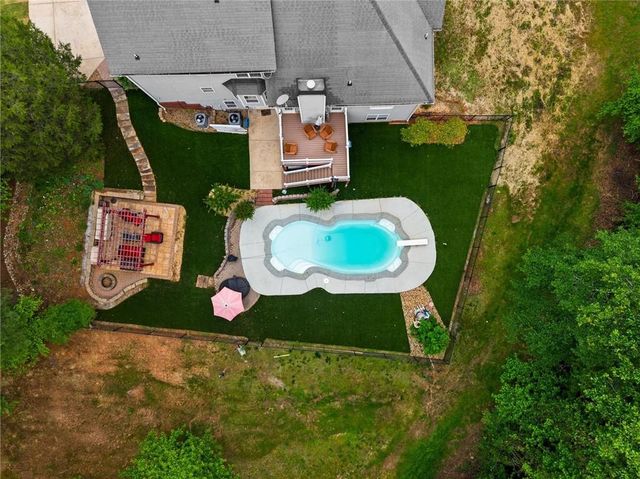 85 Costleys Bridge Drive, Oxford, GA 30054