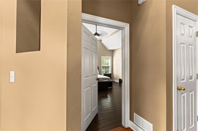 85 Costleys Bridge Drive, Oxford, GA 30054