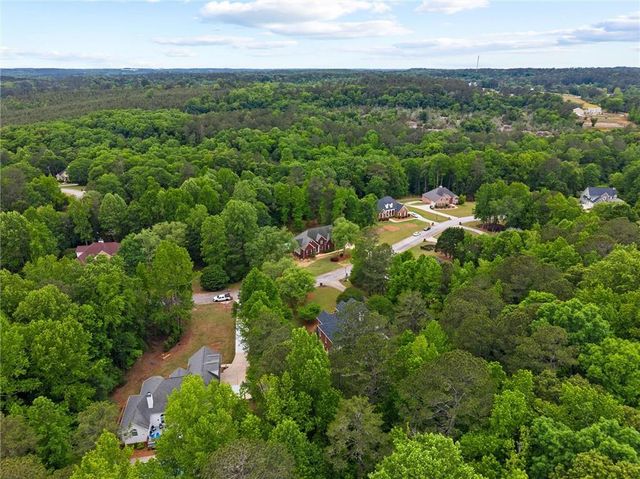 85 Costleys Bridge Drive, Oxford, GA 30054