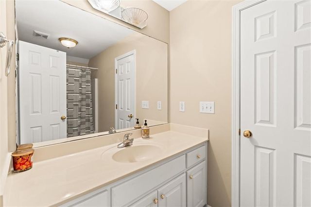 85 Costleys Bridge Drive, Oxford, GA 30054