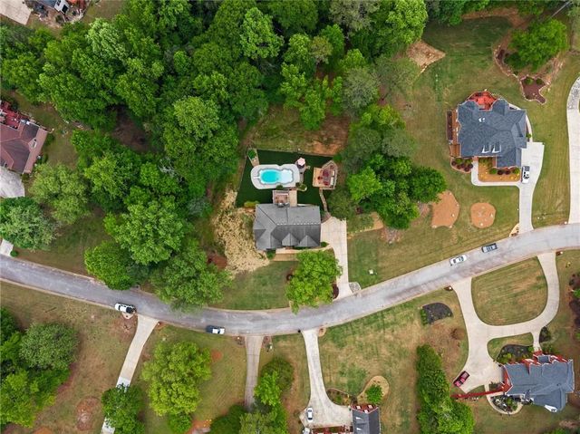 85 Costleys Bridge Drive, Oxford, GA 30054