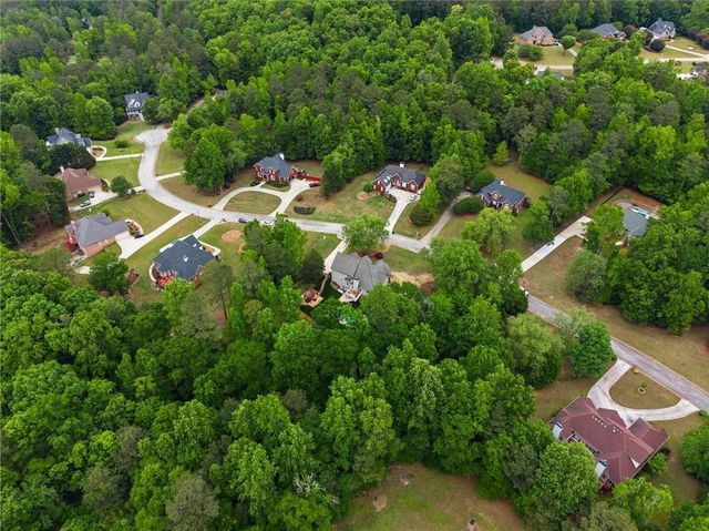 85 Costleys Bridge Drive, Oxford, GA 30054
